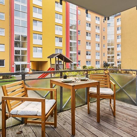 Edler Wohnraum Disney Marvel Studio Mit Balkon, Boxspringbett, Kaffeevollautomat, Lift & Parkplatz Хемніц Екстер'єр фото