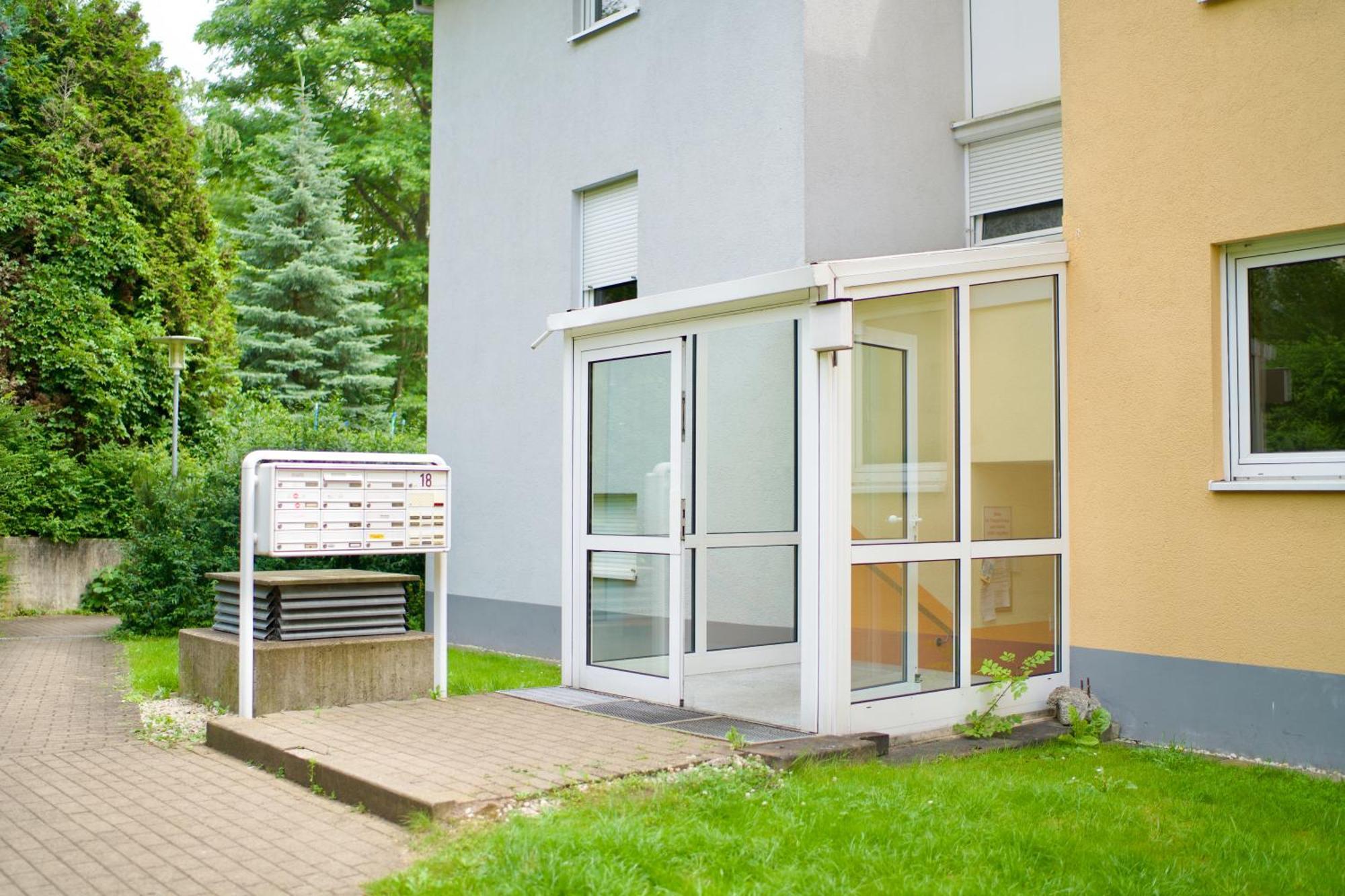 Edler Wohnraum Disney Marvel Studio Mit Balkon, Boxspringbett, Kaffeevollautomat, Lift & Parkplatz Хемніц Екстер'єр фото