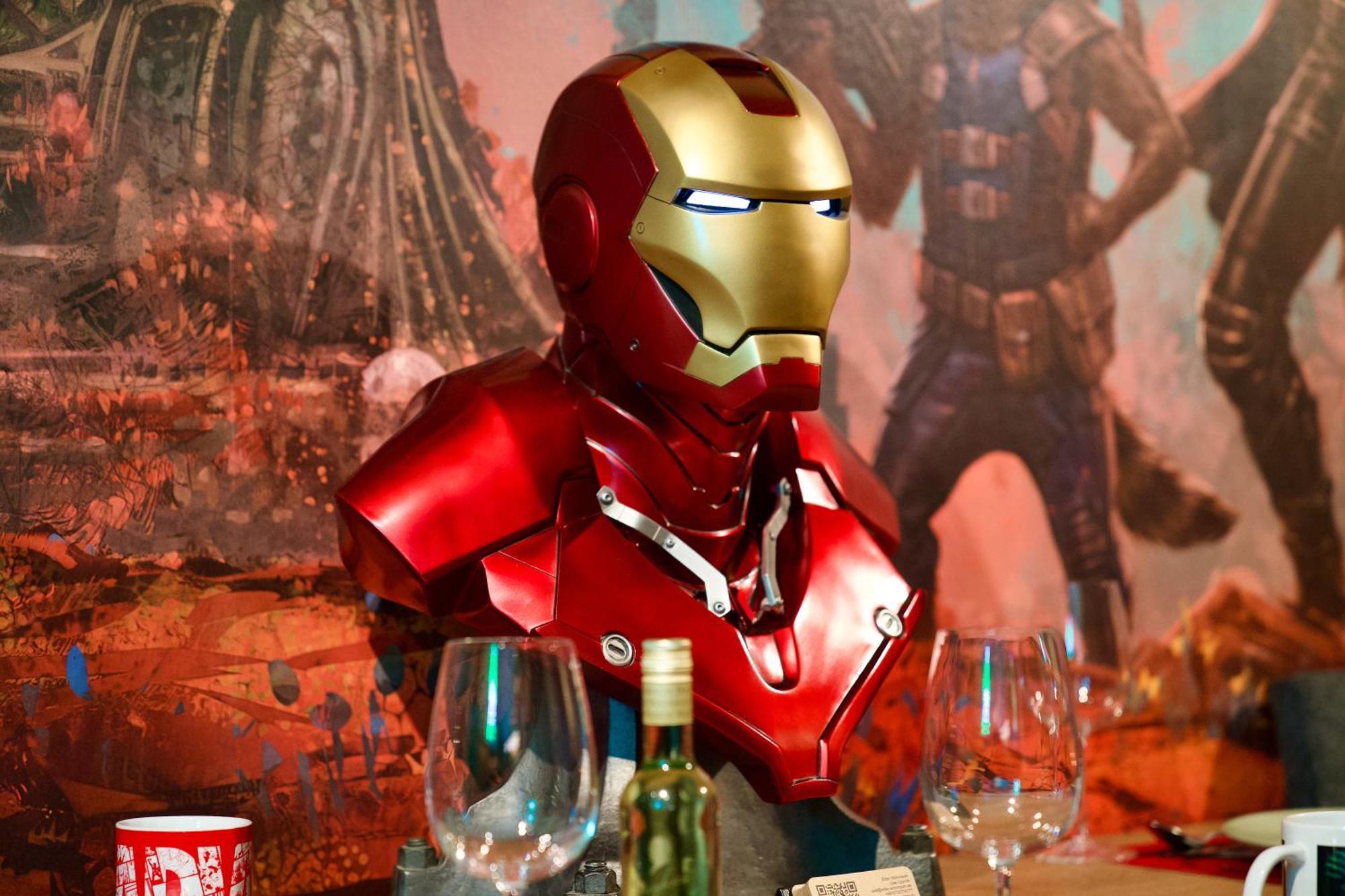 Edler Wohnraum Disney Marvel Studio Mit Balkon, Boxspringbett, Kaffeevollautomat, Lift & Parkplatz Хемніц Екстер'єр фото