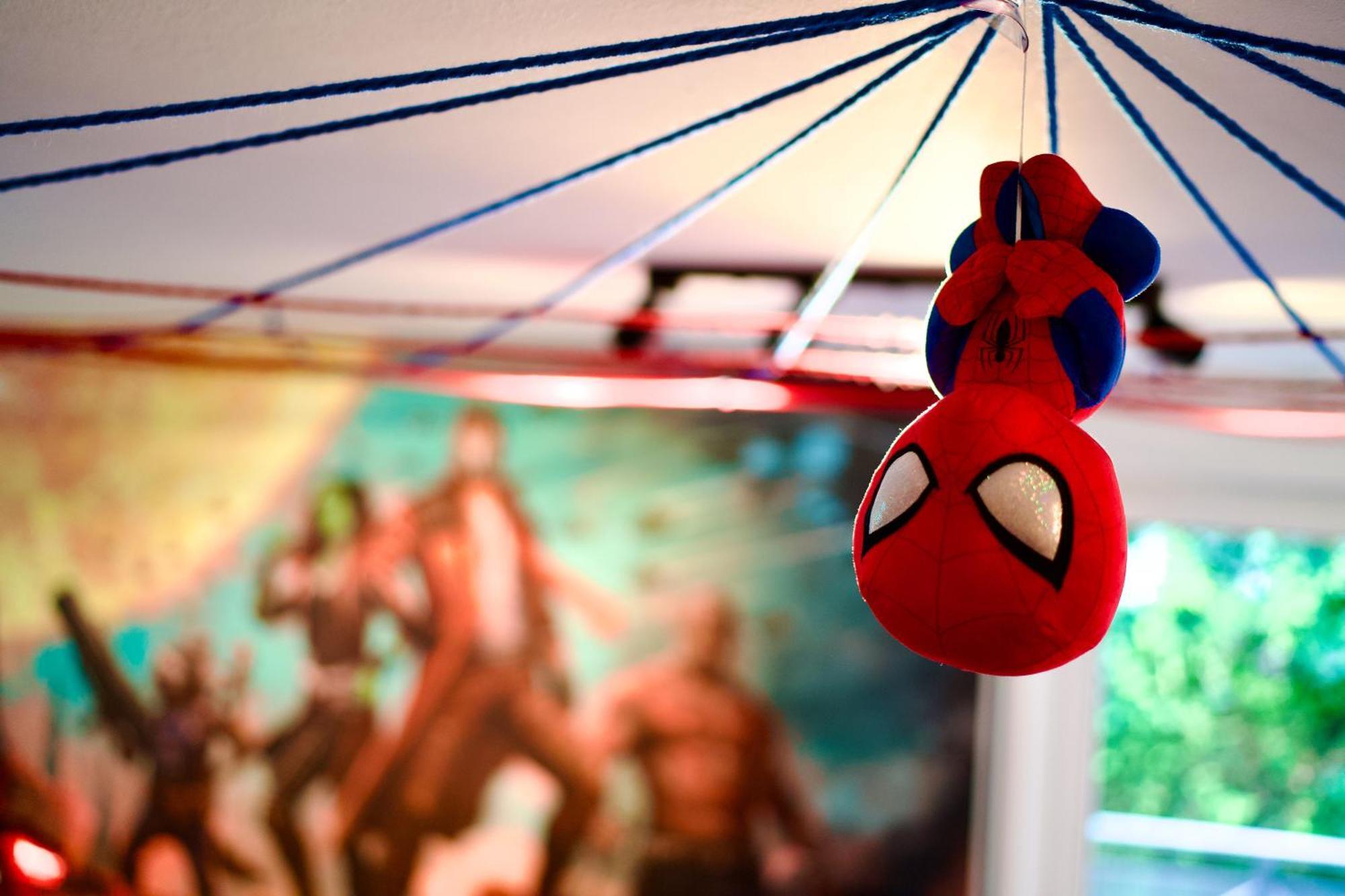 Edler Wohnraum Disney Marvel Studio Mit Balkon, Boxspringbett, Kaffeevollautomat, Lift & Parkplatz Хемніц Екстер'єр фото